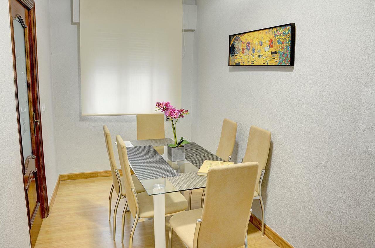 Apartamento Pureza Seville Exterior photo